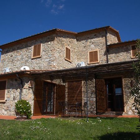 Resort Le Tegole Riparbella Esterno foto